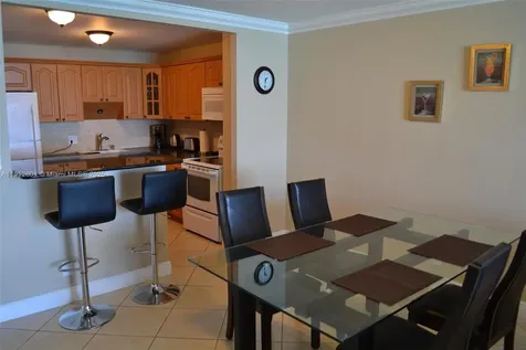 2101 S Ocean Drive Hollywood FL 33019