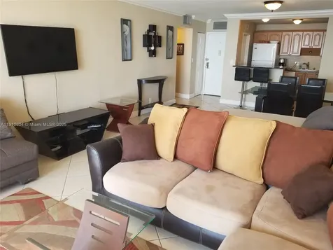2101 S Ocean Drive Hollywood FL 33019