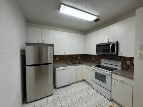 16881 SW 1st Manor Pembroke Pines FL 33027