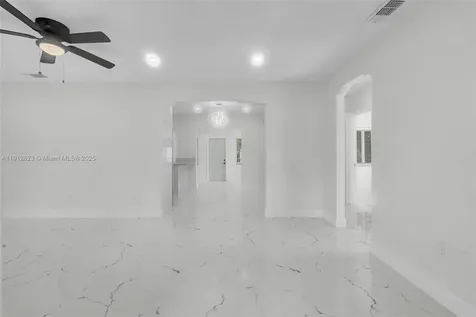 141 NW 89th Street El Portal FL 33150