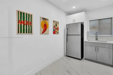 797 NW 35th Street Miami FL 33127