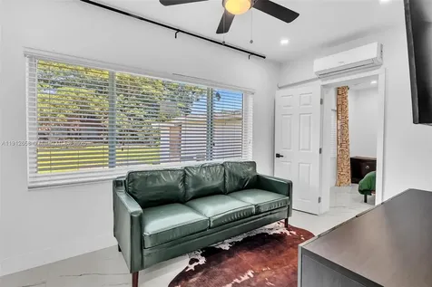 797 NW 35th Street Miami FL 33127