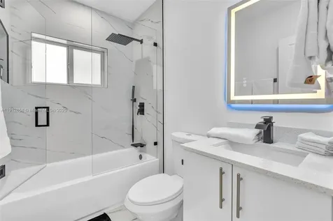 797 NW 35th Street Miami FL 33127