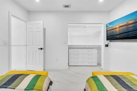 797 NW 35th Street Miami FL 33127