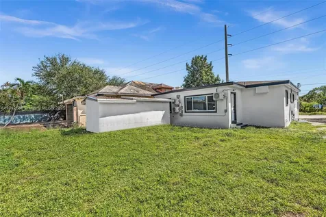 797 NW 35th Street Miami FL 33127