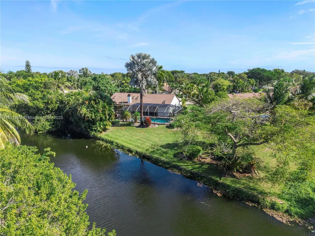 4320 NW 113th Terrace Coral Springs FL 33065