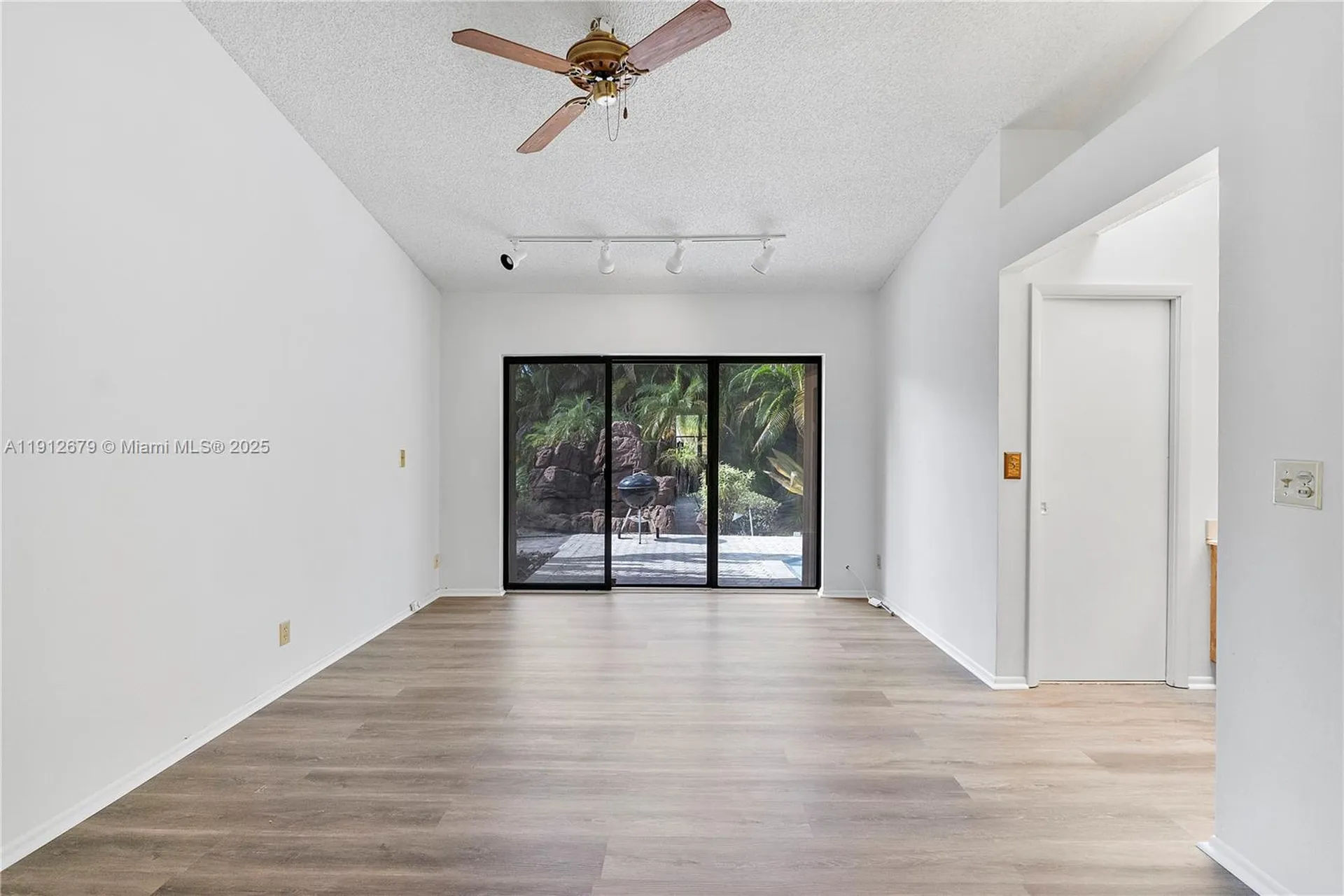 4320 NW 113th Terrace Coral Springs FL 33065