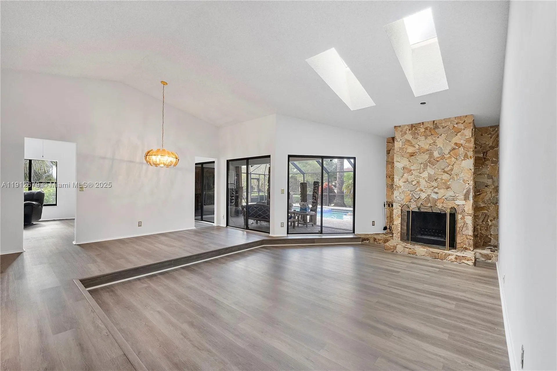 4320 NW 113th Terrace Coral Springs FL 33065