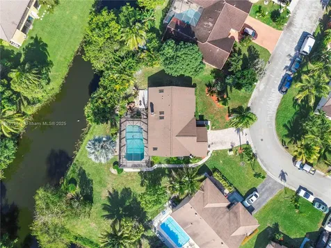 4320 NW 113th Terrace Coral Springs FL 33065