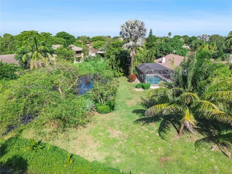 4320 NW 113th Terrace Coral Springs FL 33065