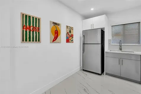 797 NW 35th Street Miami FL 33127