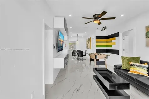797 NW 35th Street Miami FL 33127