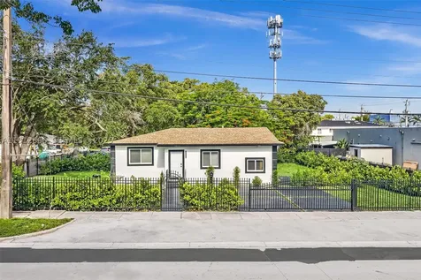 5850 NE 3rd Avenue Miami FL 33137