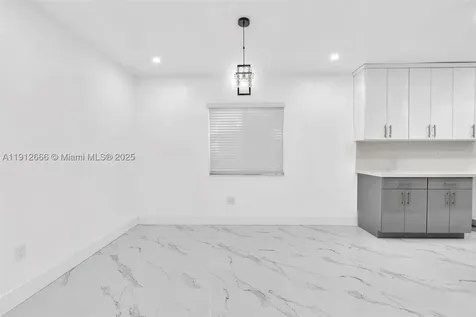 5850 NE 3rd Avenue Miami FL 33137