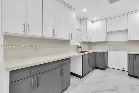 5850 NE 3rd Avenue Miami FL 33137