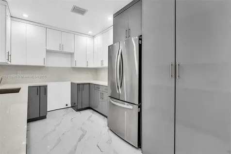 5850 NE 3rd Avenue Miami FL 33137