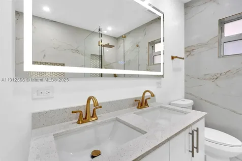 5850 NE 3rd Avenue Miami FL 33137