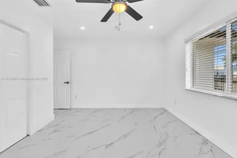 5850 NE 3rd Avenue Miami FL 33137