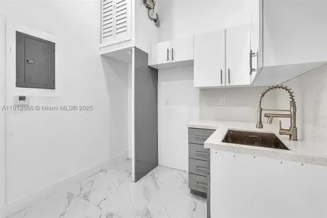 5850 NE 3rd Avenue Miami FL 33137