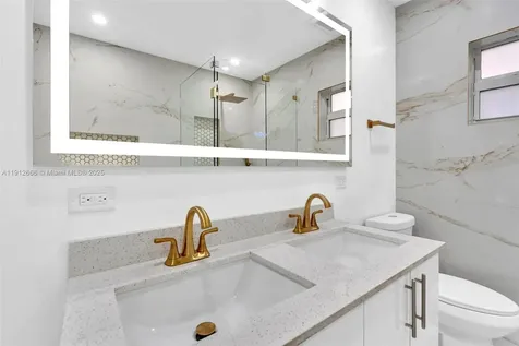 5850 NE 3rd Avenue Miami FL 33137