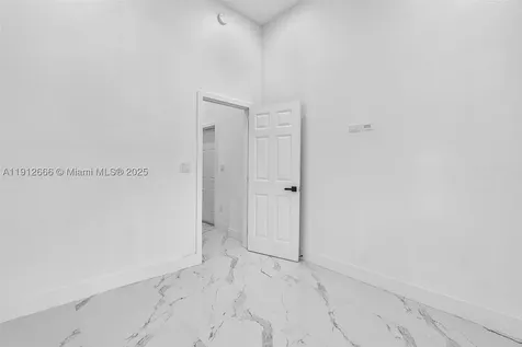 5850 NE 3rd Avenue Miami FL 33137