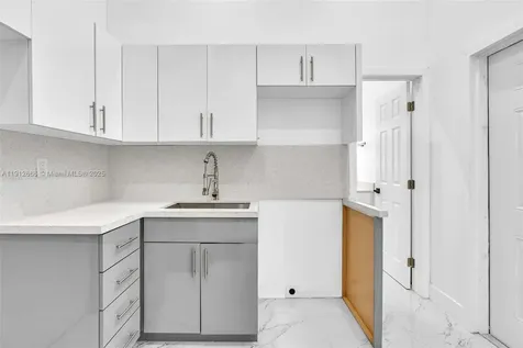 5850 NE 3rd Avenue Miami FL 33137