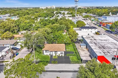 5850 NE 3rd Avenue Miami FL 33137