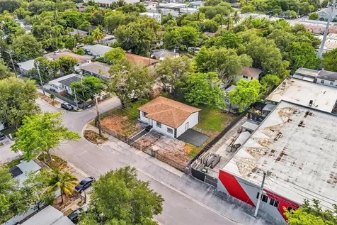 5850 NE 3rd Avenue Miami FL 33137