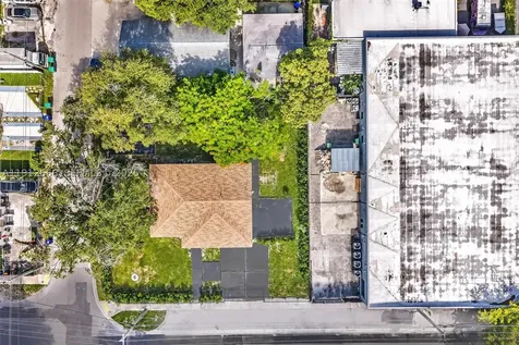 5850 NE 3rd Avenue Miami FL 33137