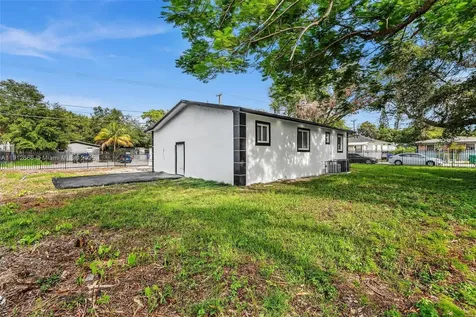 5850 NE 3rd Avenue Miami FL 33137