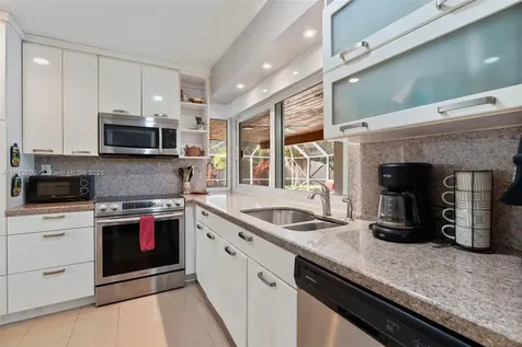15420 SW 86th Avenue Palmetto Bay FL 33157