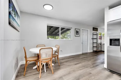 9148 Bamboo Drive Palm Beach Gardens FL 33410