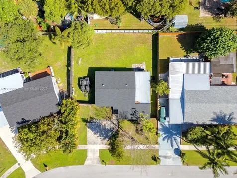 9148 Bamboo Drive Palm Beach Gardens FL 33410