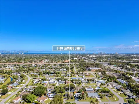 9148 Bamboo Drive Palm Beach Gardens FL 33410