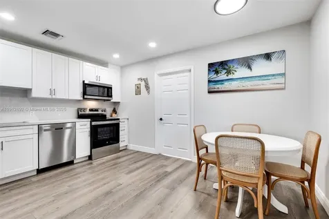 9148 Bamboo Drive Palm Beach Gardens FL 33410