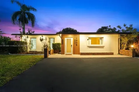 1905 NW 62nd Terrace Margate FL 33063