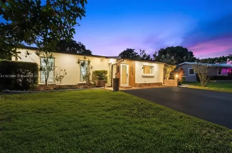 1905 NW 62nd Terrace Margate FL 33063