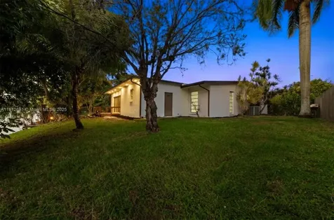 1905 NW 62nd Terrace Margate FL 33063
