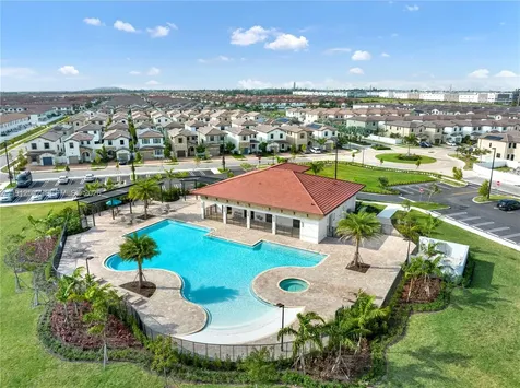 10630 W 33rd Way Hialeah FL 33018