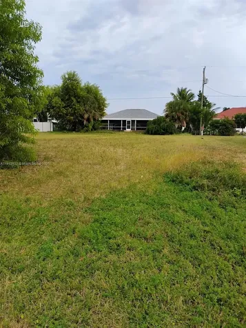 3503 SW 15 Avenue Cape Coral FL 33914