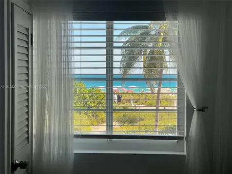 335 Ocean Drive Miami Beach FL 33139