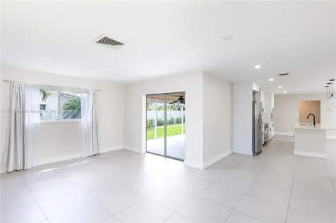 4430 NE 28th Terrace Lighthouse Point FL 33064