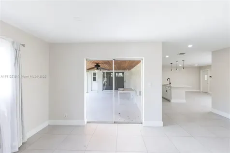 4430 NE 28th Terrace Lighthouse Point FL 33064