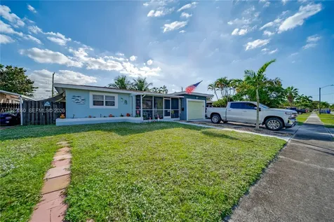 7440 Fillmore Street Hollywood FL 33024