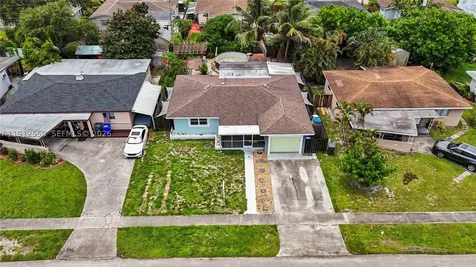 7440 Fillmore Street Hollywood FL 33024