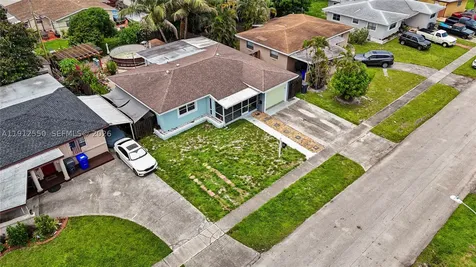 7440 Fillmore Street Hollywood FL 33024