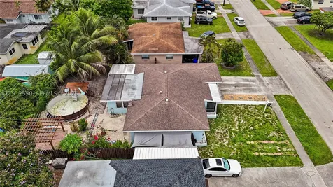 7440 Fillmore Street Hollywood FL 33024