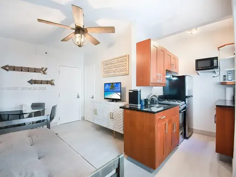 335 Ocean Drive Miami Beach FL 33139