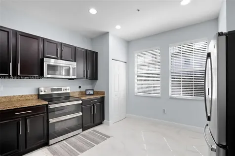 2565 SW 119th Terrace Miramar FL 33025