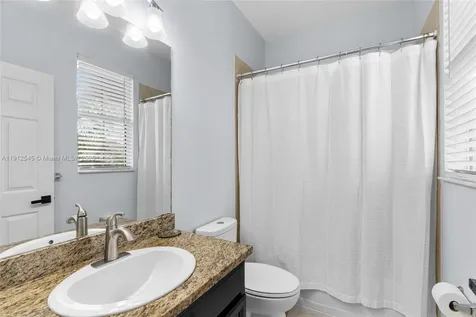 2565 SW 119th Terrace Miramar FL 33025
